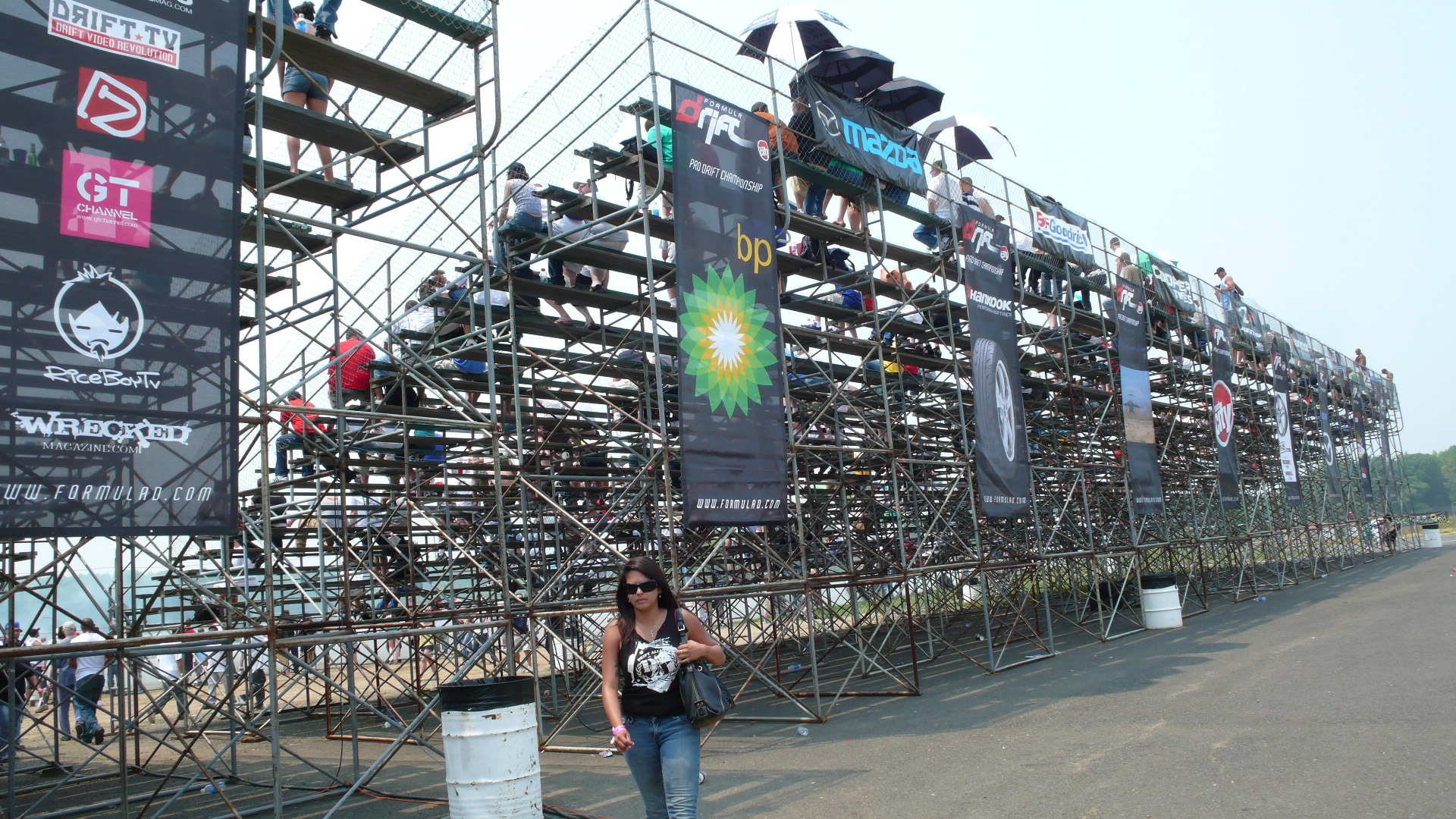 stands